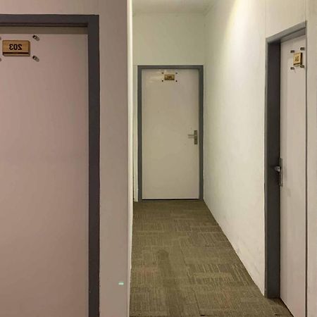 Hotel Ananda Syariah Redpartner Bukittinggi Zewnętrze zdjęcie